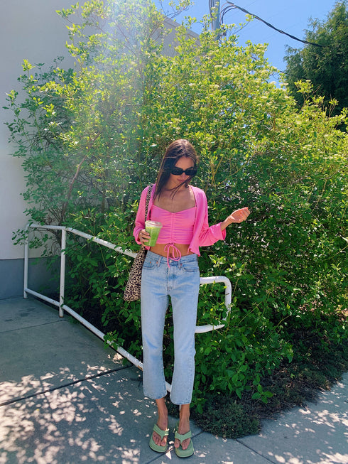 Model Moment Top// Pink